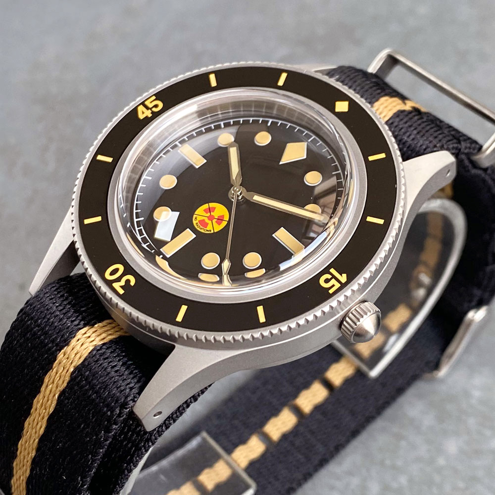 Vintage Collectible Watches - ซุปเปอร์ ซี 3 ลูม บีเซล มาร์กวินเทจ