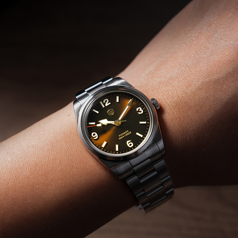 นาฬิกาควอตซ์ Watchdives รุ่น W - Vintage Collectible Watches บทวิจารณ์และราคา