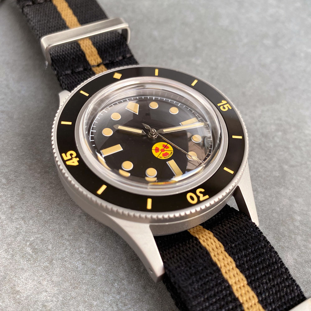 ซุปเปอร์ ซี 3 ลูม บีเซล มาร์กว - Vintage Collectible Watches บทวิจารณ์และราคา