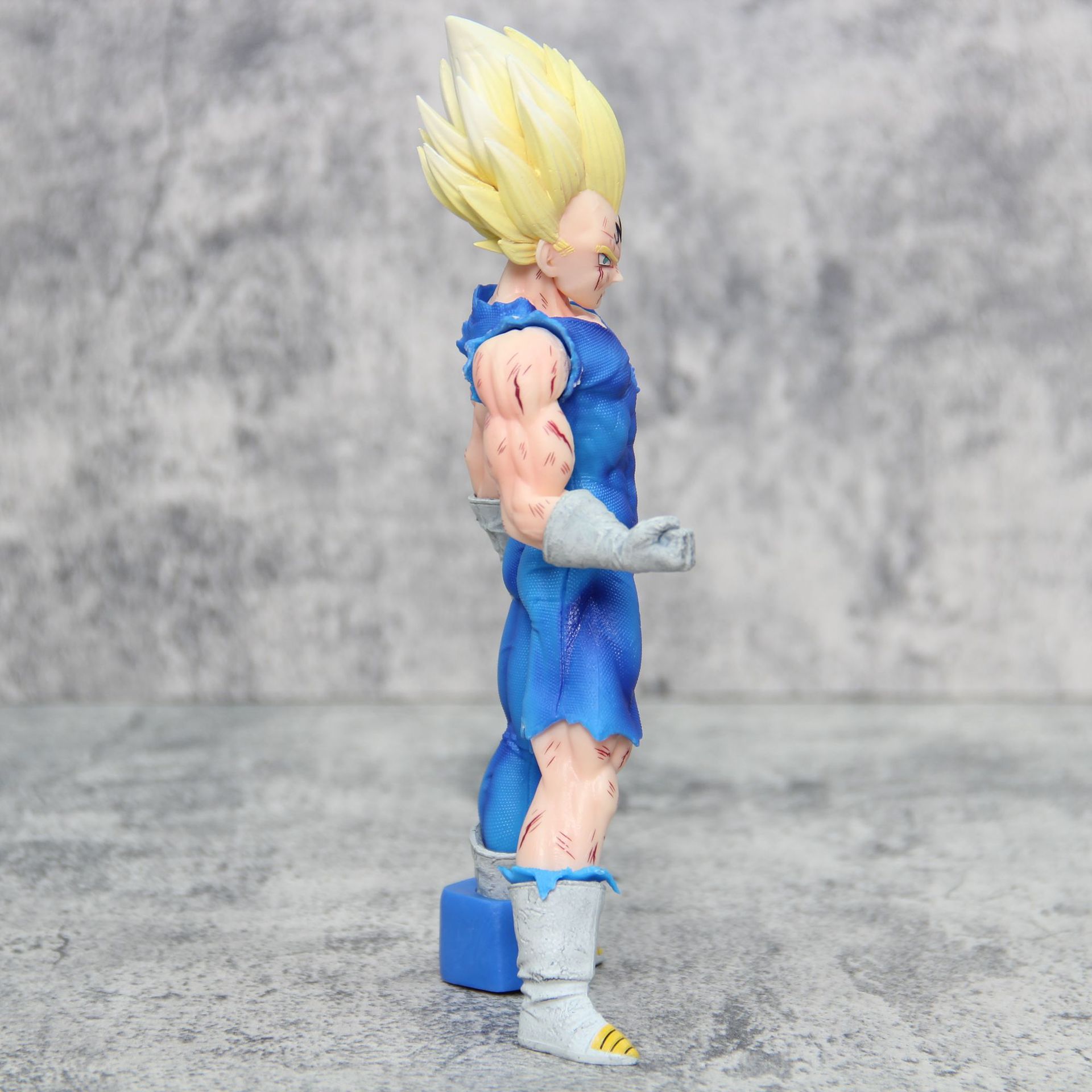 ดราก้อนบอล แซด ซูเปอร์ไซย่า เจ - Vintage Collectible Figurines บทวิจารณ์และราคา